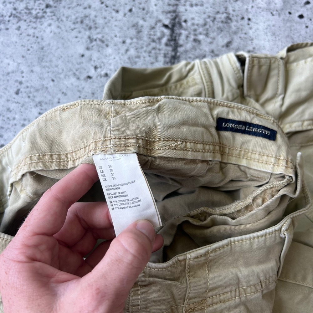 American Eagle Shorts Mens 30 Khaki Tan Cargo Long Utility Outdoors Gorpcore Y2K - Picture 3 of 5